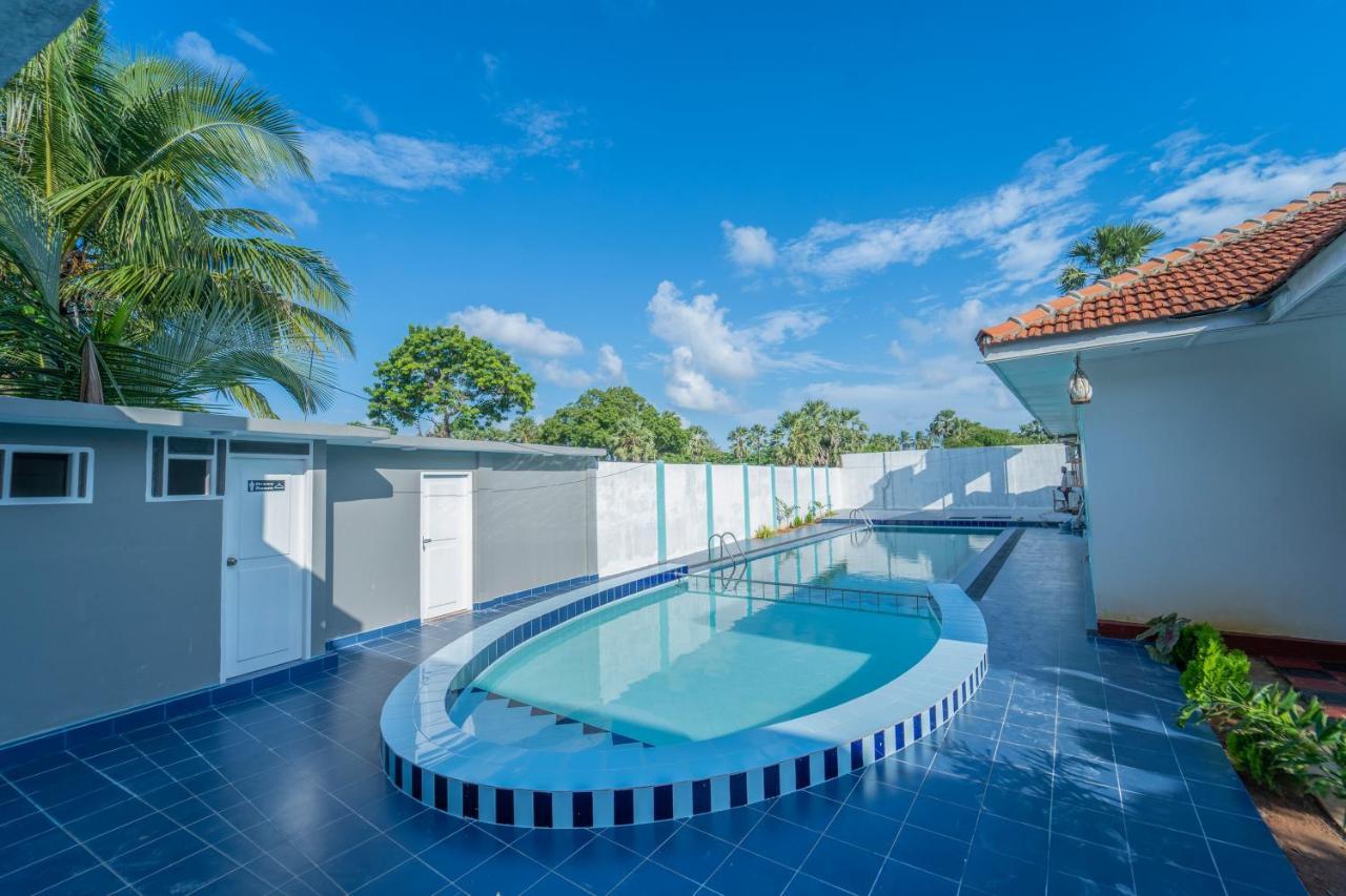 Havana Club Resort Trincomalee Dış mekan fotoğraf